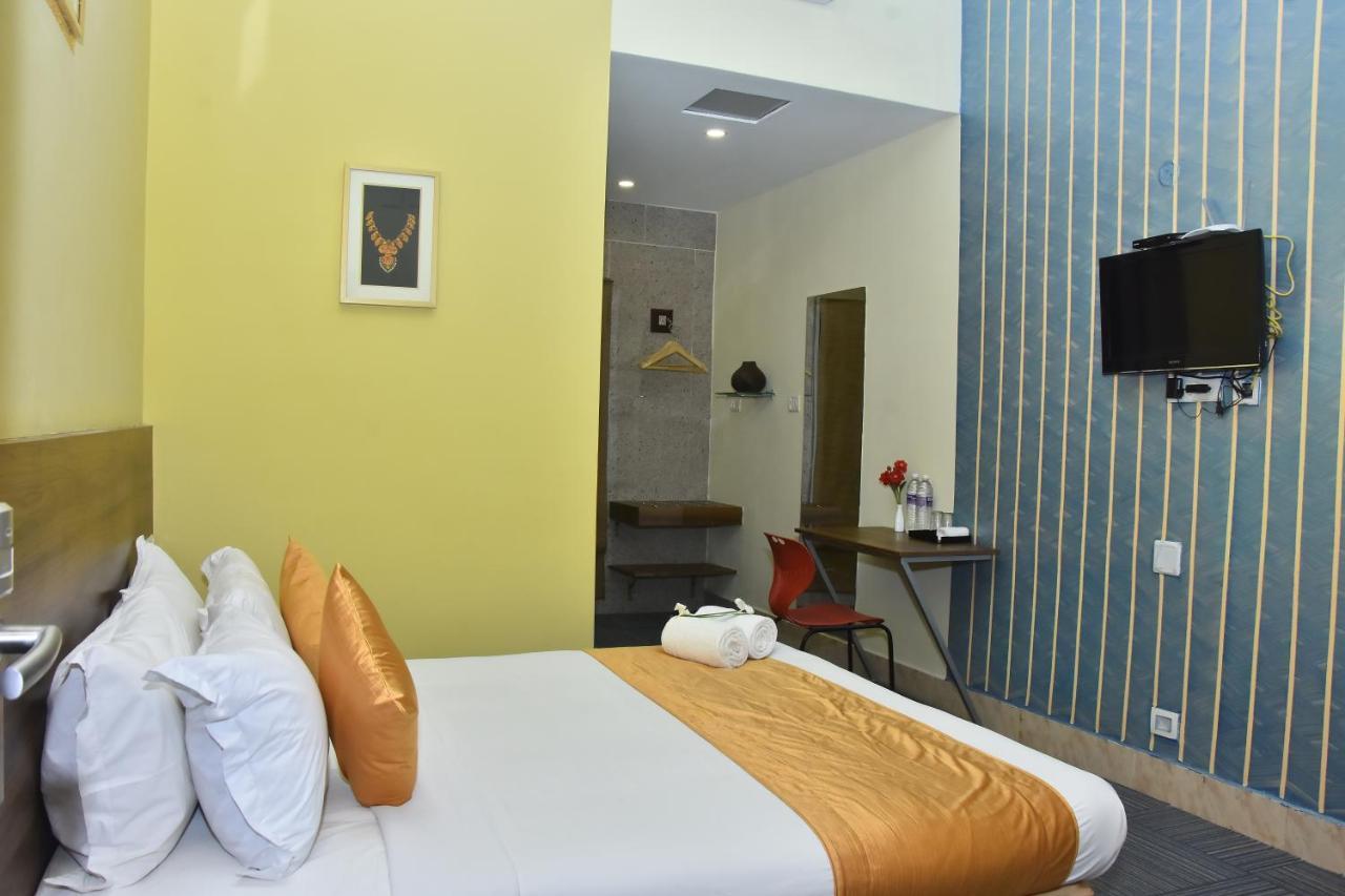 Hotel Justa Sarang Rāmeswaram Extérieur photo