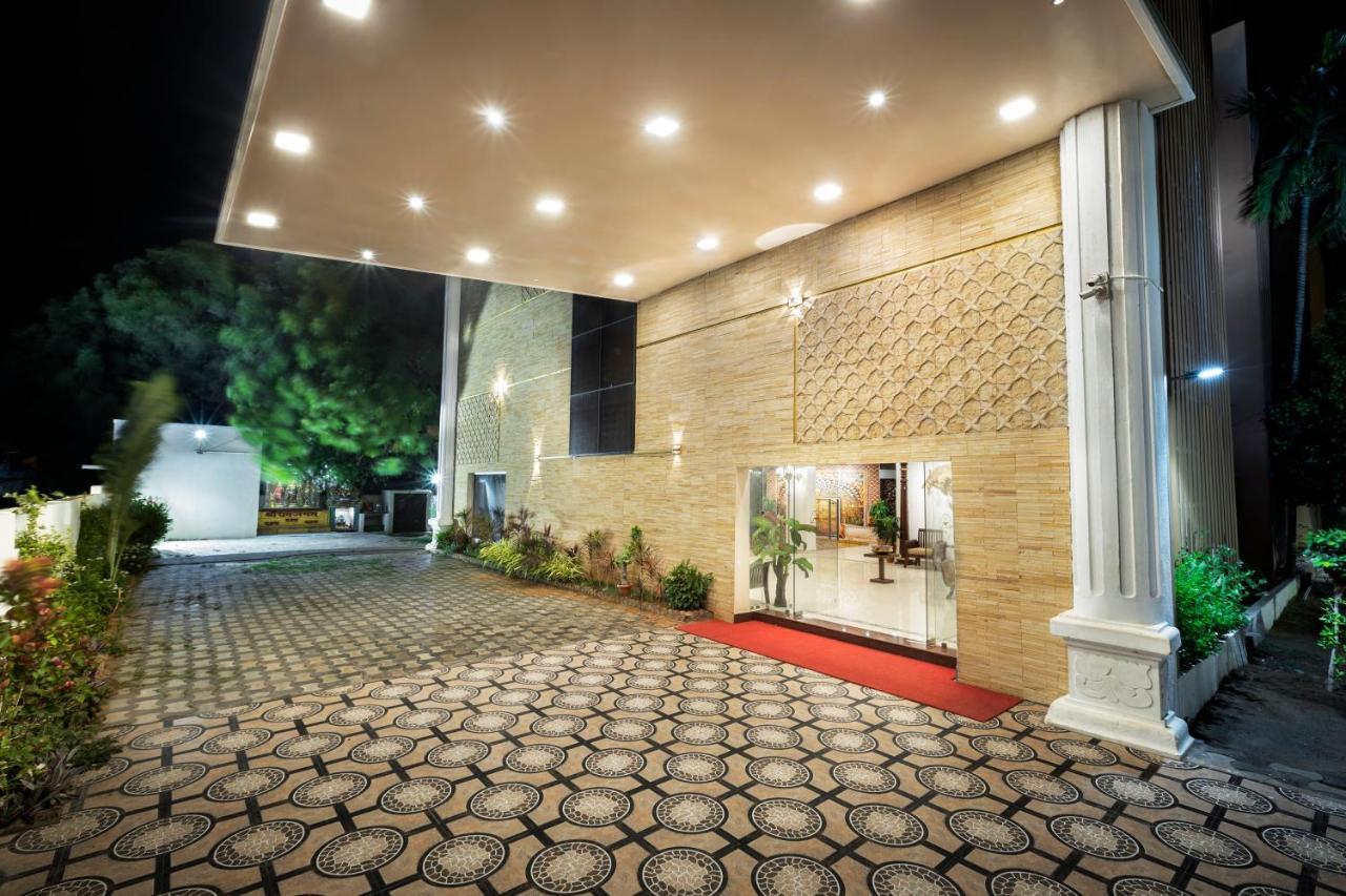 Hotel Justa Sarang Rāmeswaram Extérieur photo