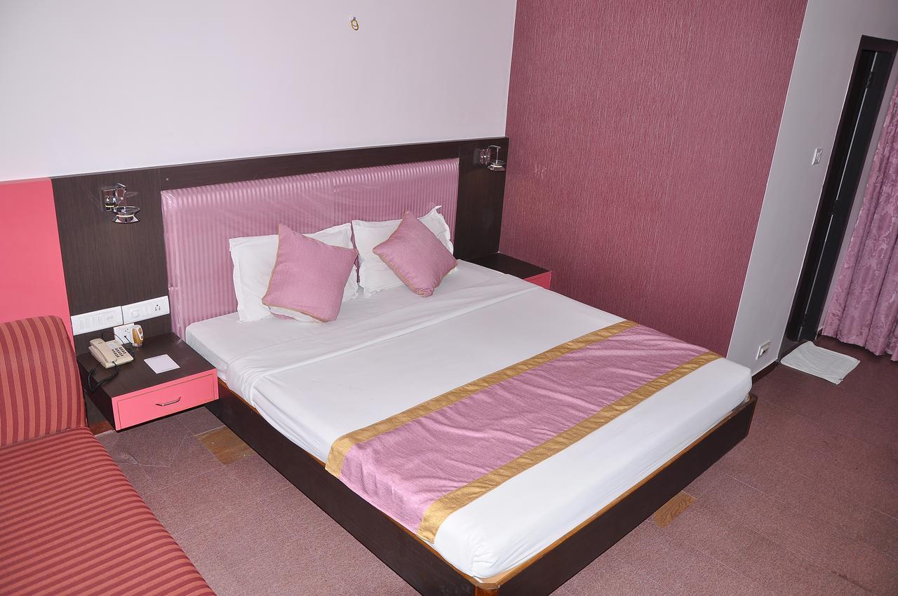 Hotel Justa Sarang Rāmeswaram Extérieur photo